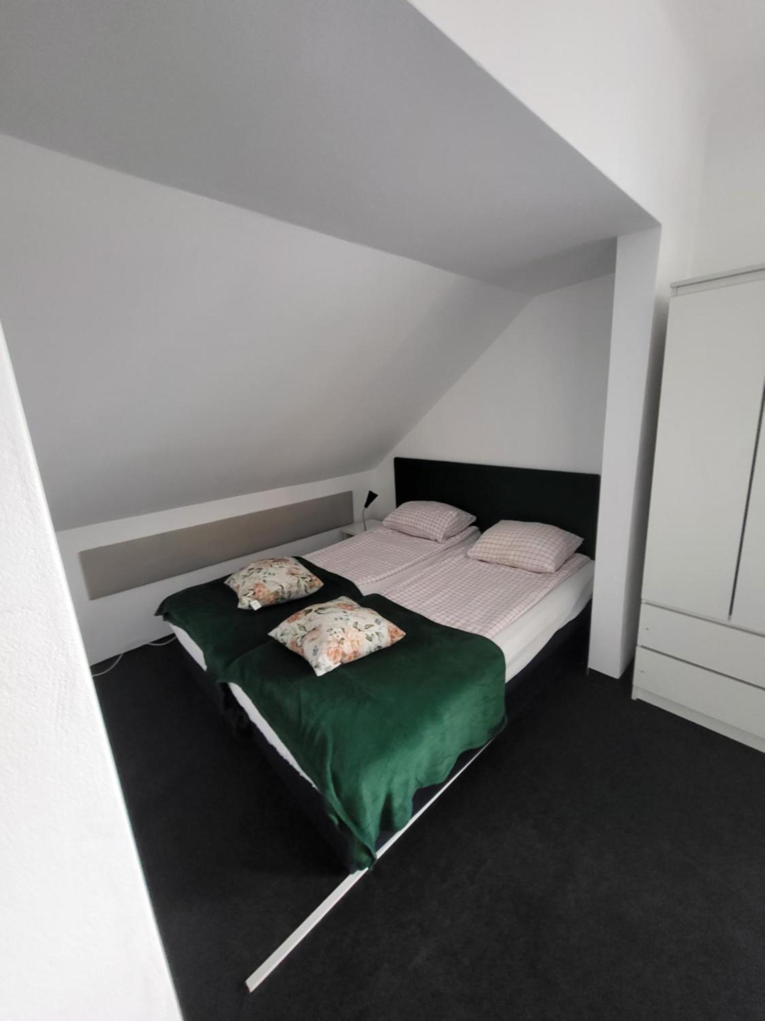 ורשה Charmed Homestay - Zaczarowany מראה חיצוני תמונה