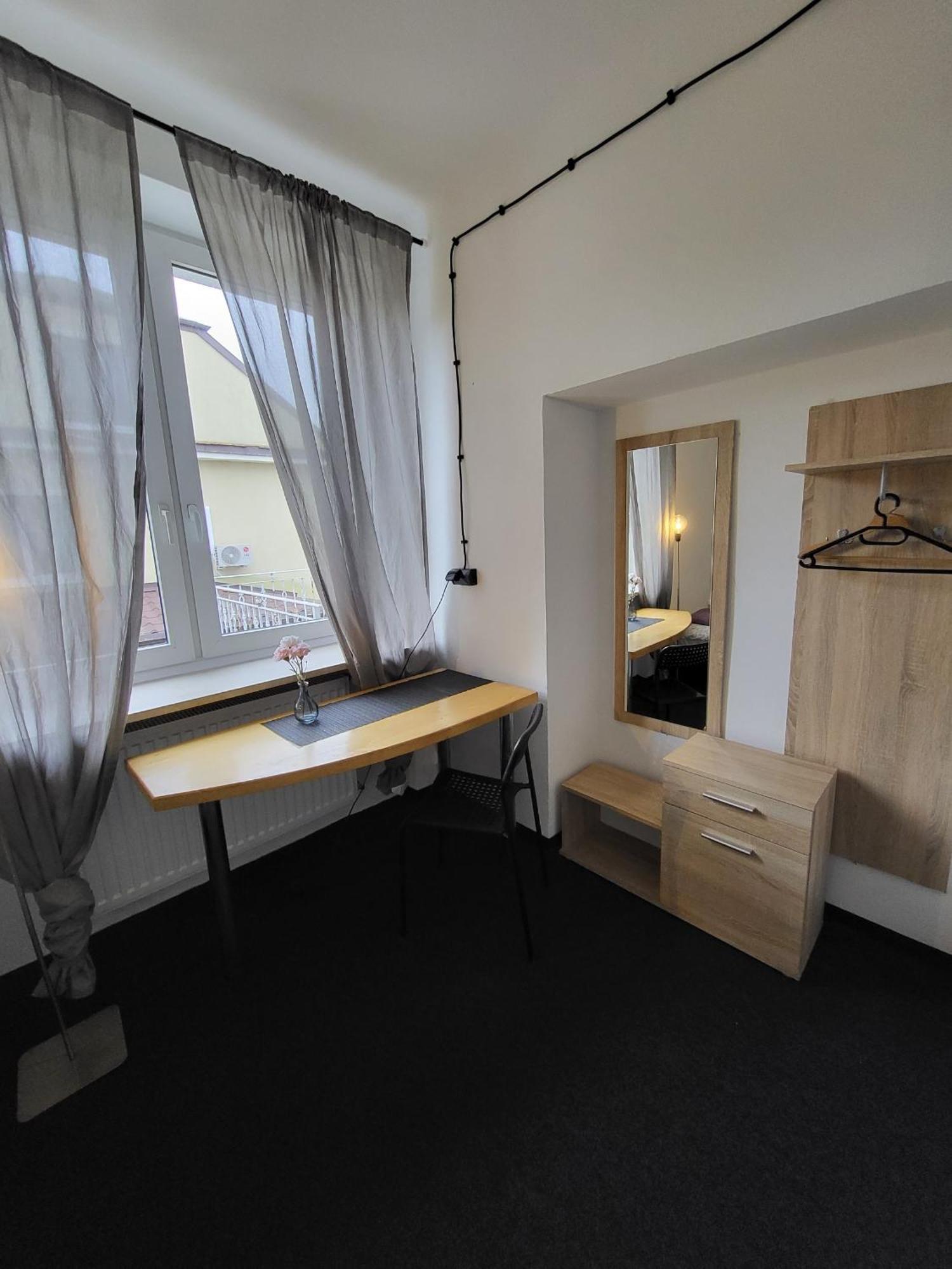 ורשה Charmed Homestay - Zaczarowany מראה חיצוני תמונה